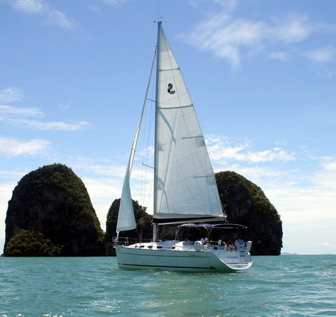 Welcome to Phuket YachtPro's New Blog ! http://sailing-thailand.com/